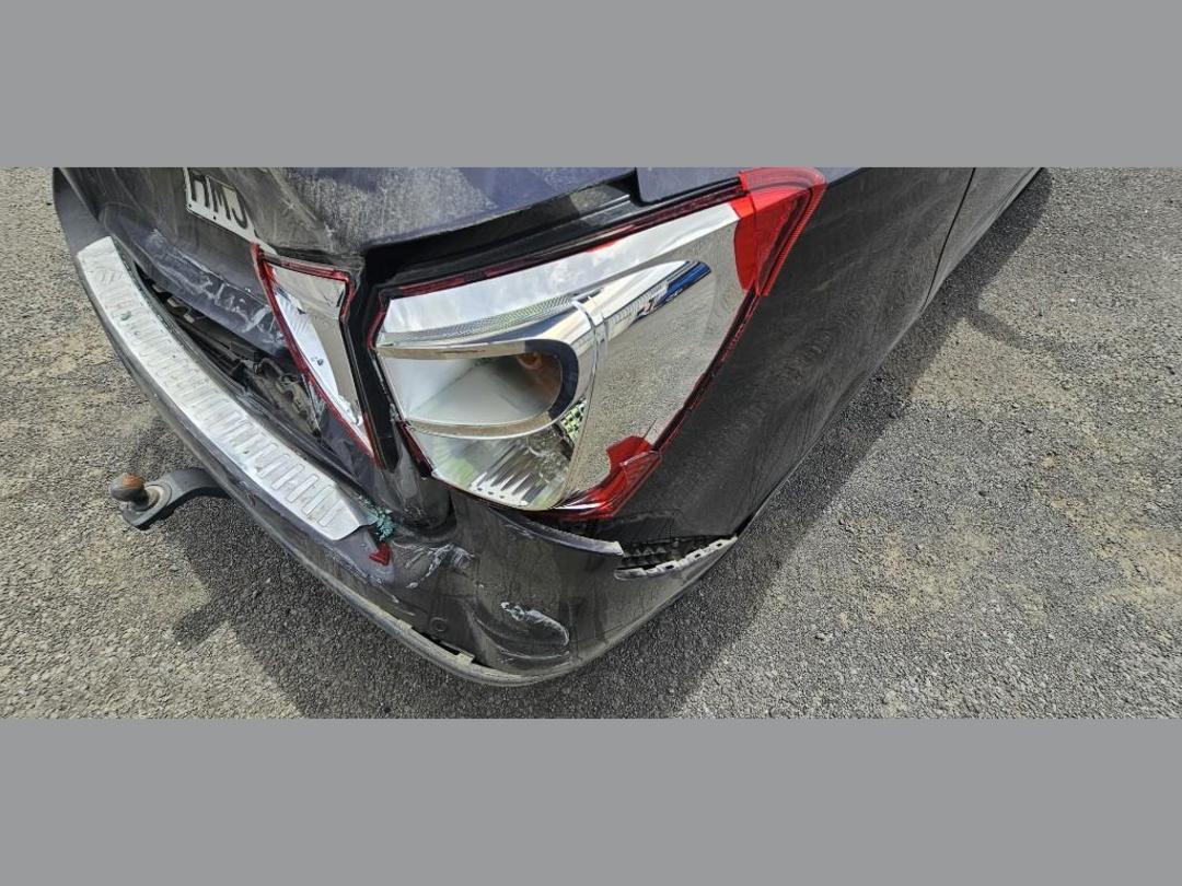 Photo '15' of Suzuki SX4 S-Cross Ltdfc Photo '15' of Suzuki SX4 S-Cross Ltdfc