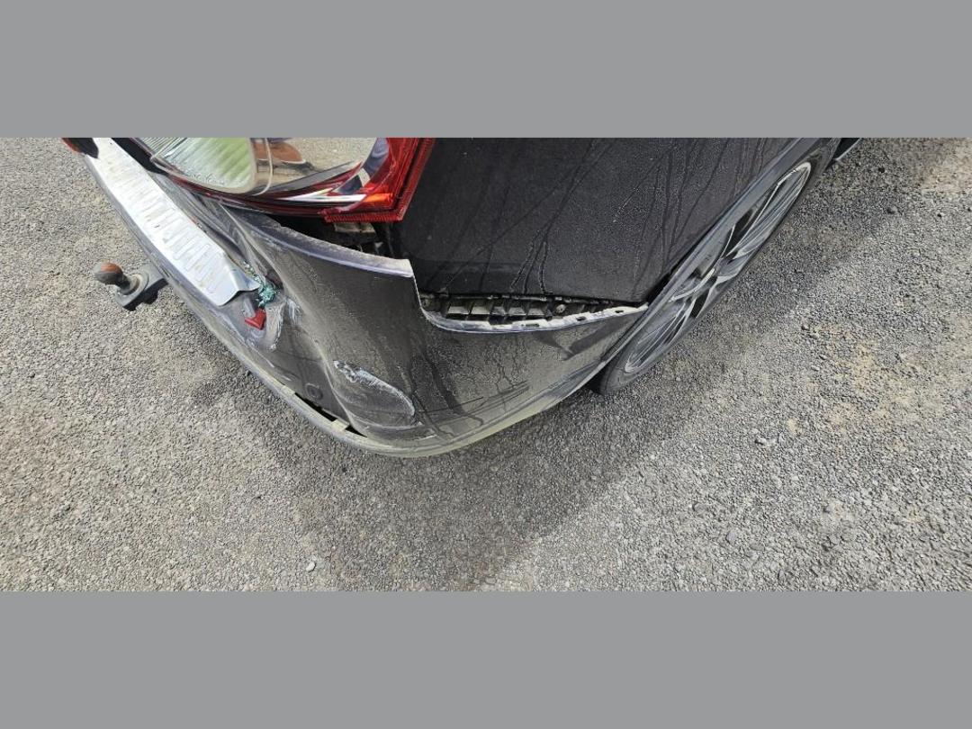 Photo '16' of Suzuki SX4 S-Cross Ltdfc Photo '16' of Suzuki SX4 S-Cross Ltdfc