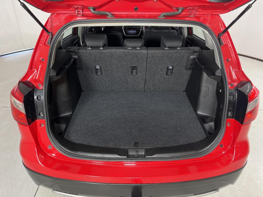 Photo '14' of Suzuki SX4 S-Cross Photo '14' of Suzuki SX4 S-Cross