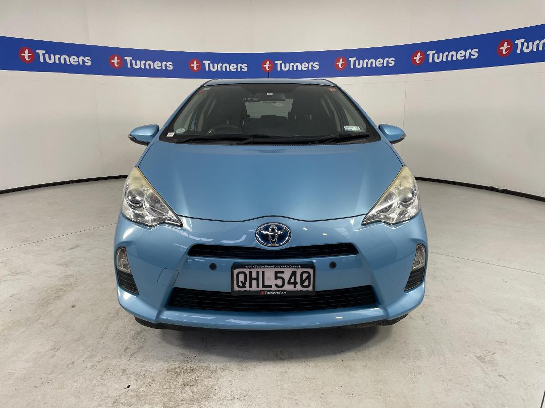 Photo '2' of Toyota Aqua