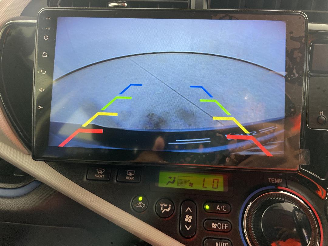 Photo '24' of Toyota Aqua