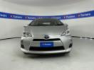 Thumbnail '2' of Toyota Aqua