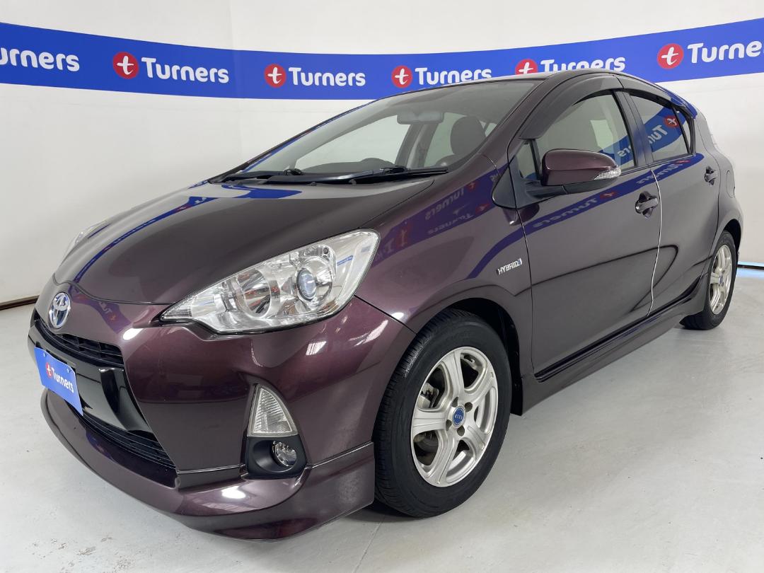 Photo '4' of Toyota Aqua