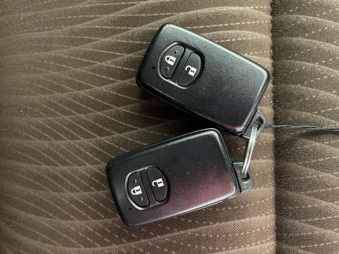 Photo '22' of Toyota Aqua