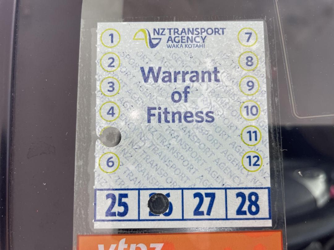 Photo '23' of Toyota Aqua