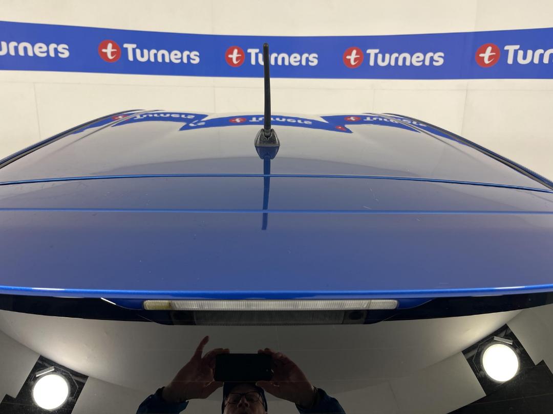 Photo '27' of Toyota Aqua Photo '27' of Toyota Aqua