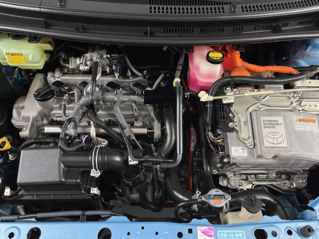 Photo '13' of Toyota Aqua Photo '13' of Toyota Aqua