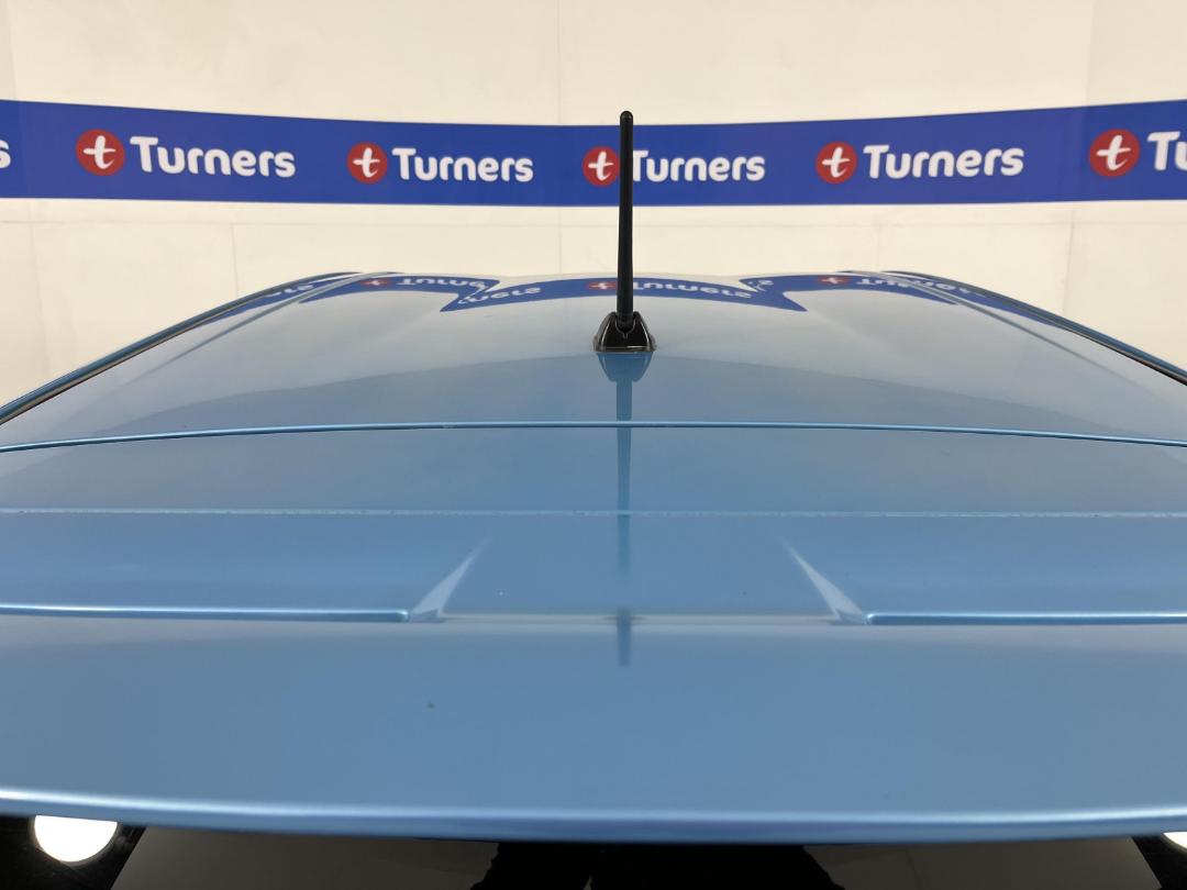 Photo '28' of Toyota Aqua Photo '28' of Toyota Aqua