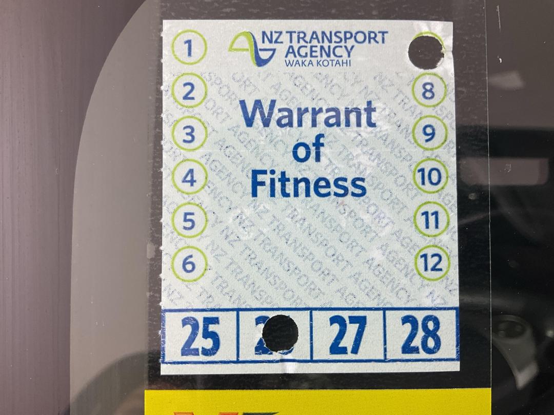 Photo '23' of Toyota Aqua Photo '23' of Toyota Aqua