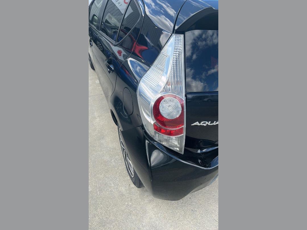 Photo '4' of Toyota Aqua Photo '4' of Toyota Aqua