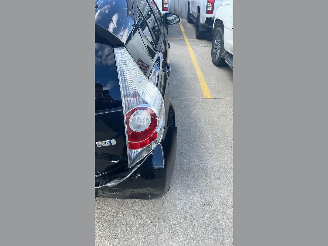 Photo '8' of Toyota Aqua Photo '8' of Toyota Aqua