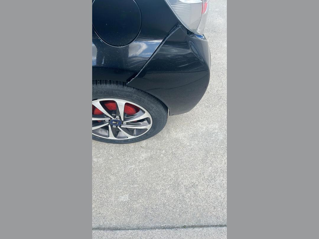 Photo '12' of Toyota Aqua Photo '12' of Toyota Aqua