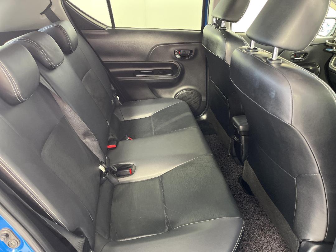 Photo '20' of Toyota Aqua