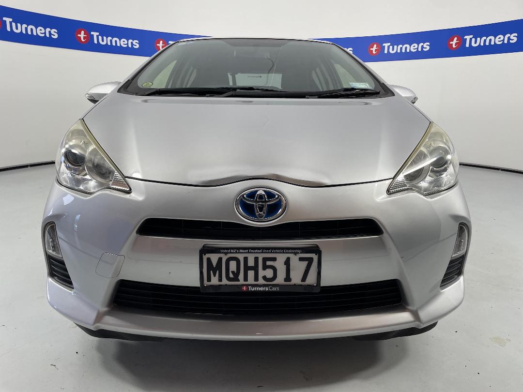 Photo '2' of Toyota Aqua