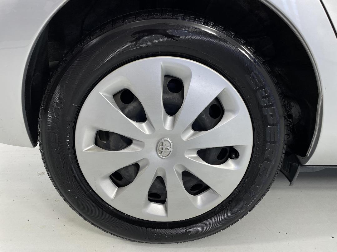 Photo '10' of Toyota Aqua