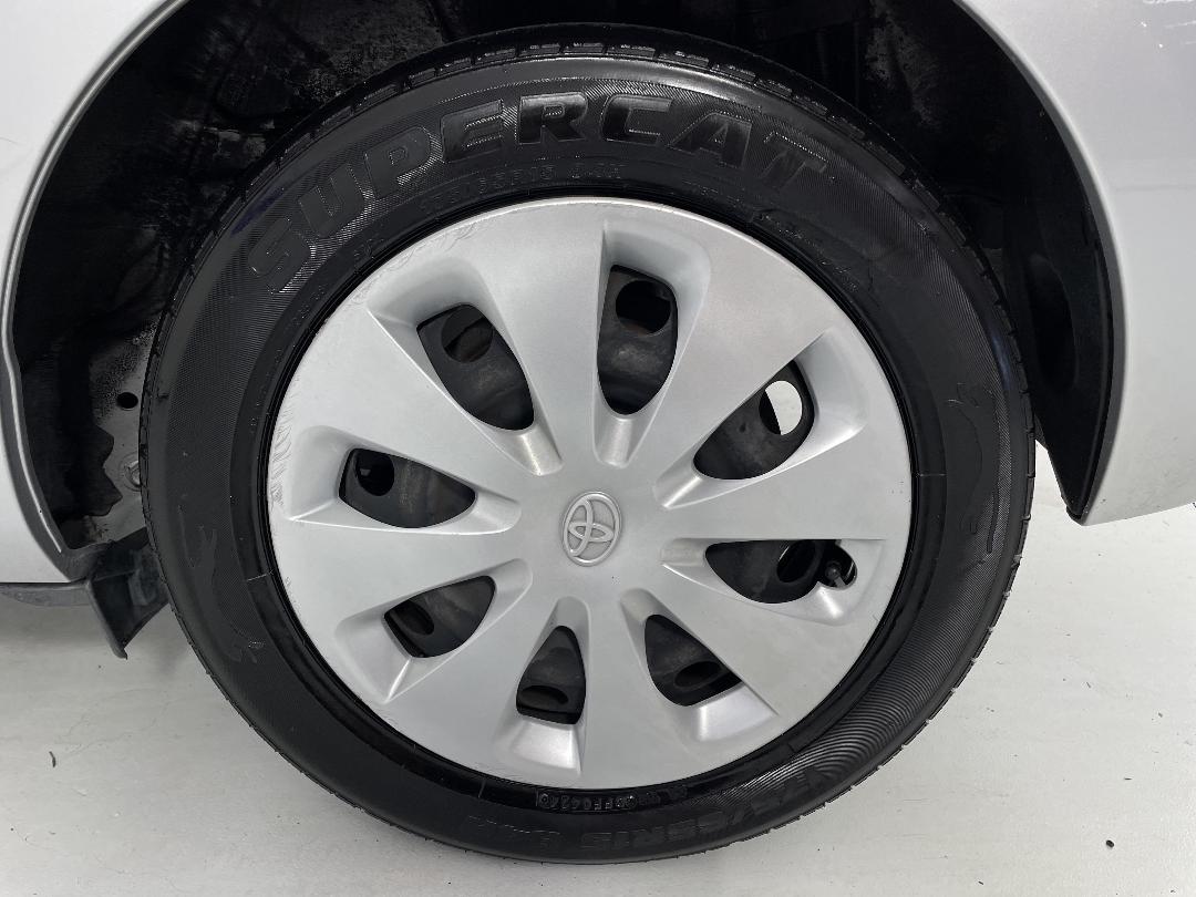 Photo '9' of Toyota Aqua