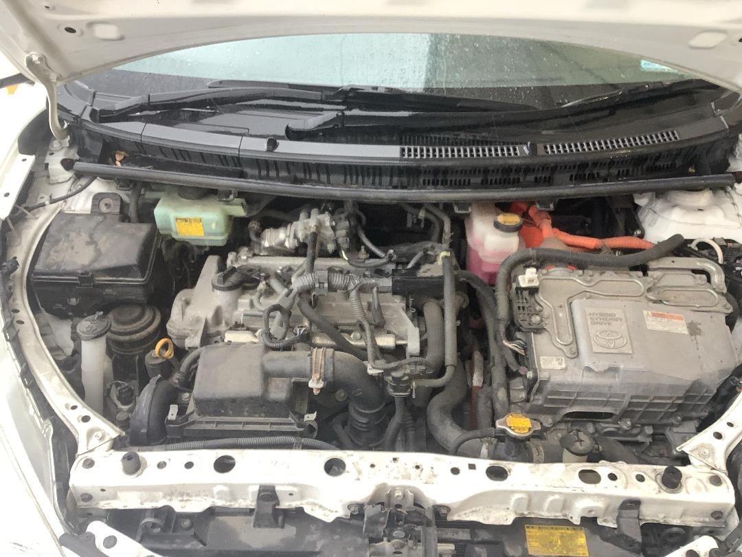 Photo '11' of Toyota Aqua Hybrid Photo '11' of Toyota Aqua Hybrid