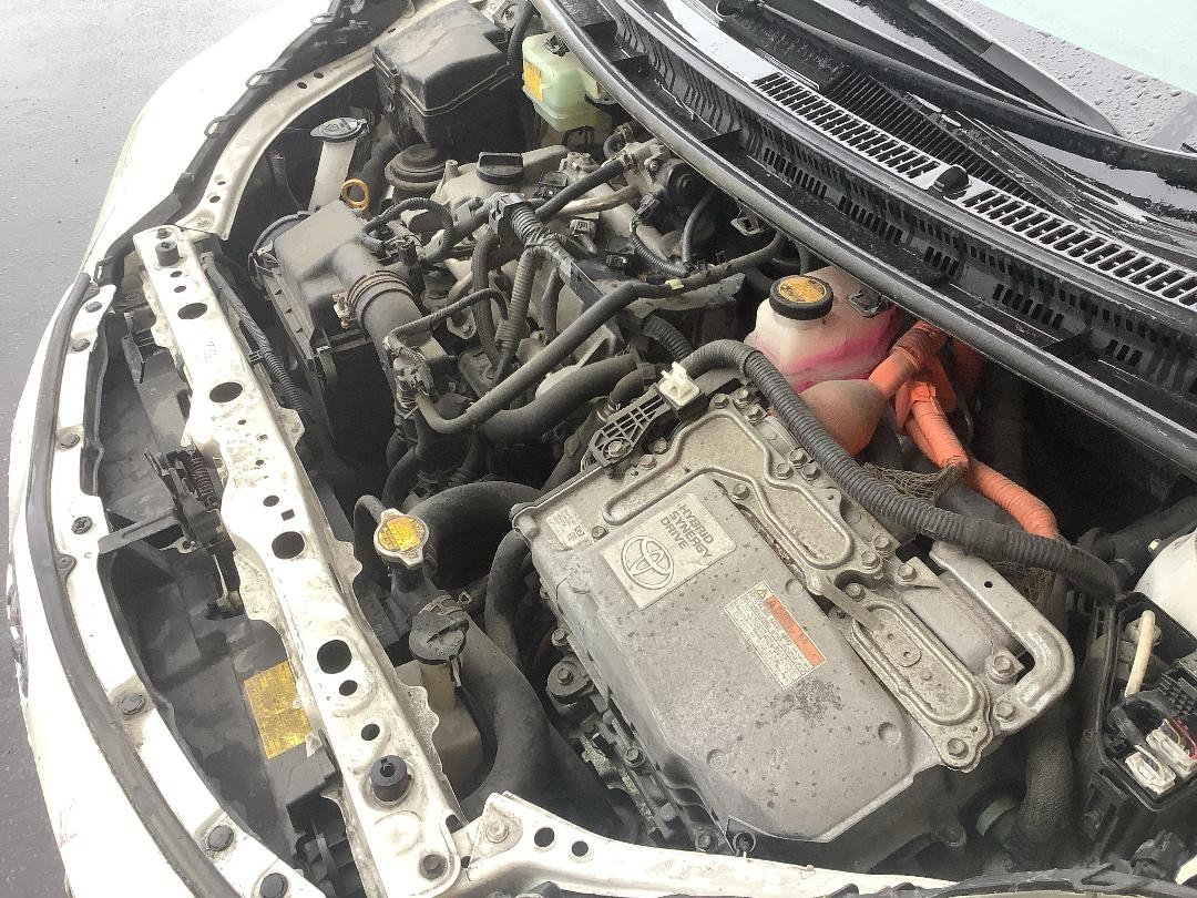 Photo '12' of Toyota Aqua Hybrid Photo '12' of Toyota Aqua Hybrid