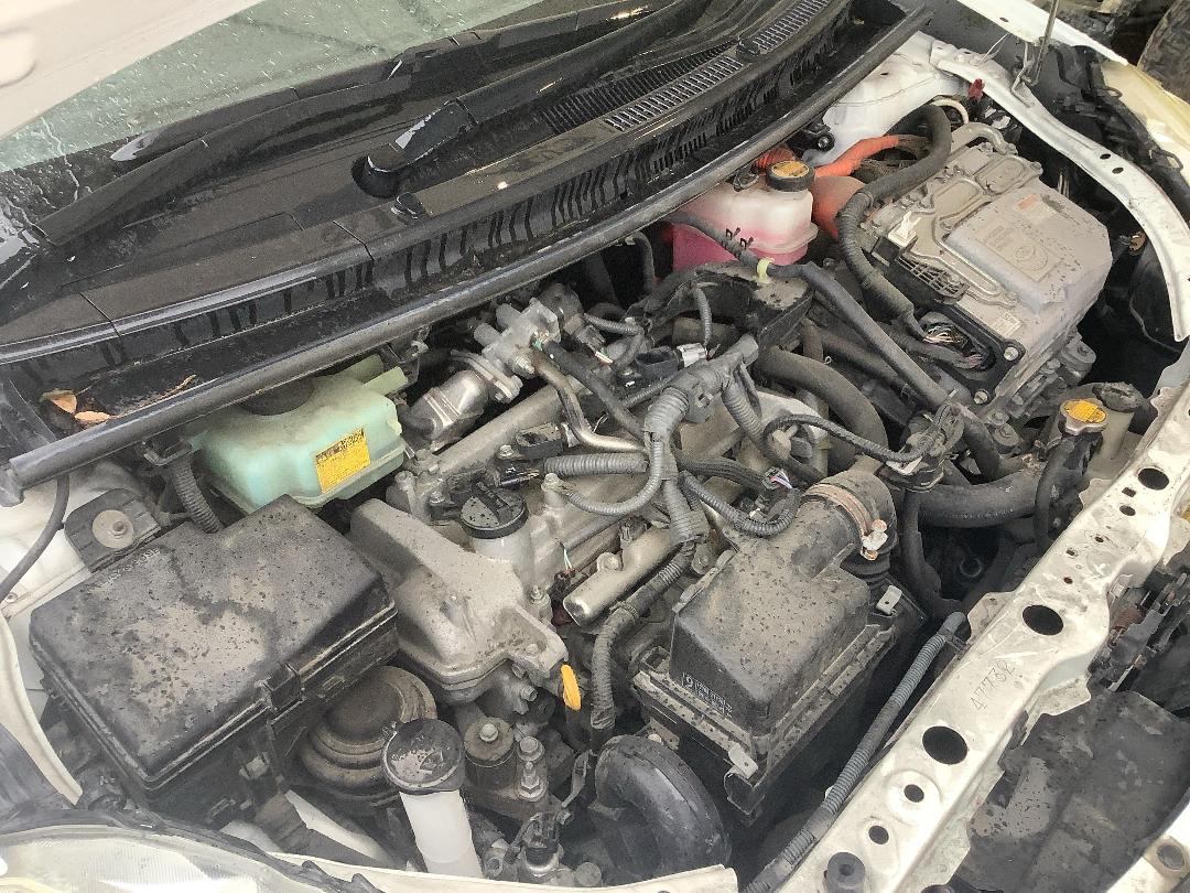 Photo '13' of Toyota Aqua Hybrid Photo '13' of Toyota Aqua Hybrid