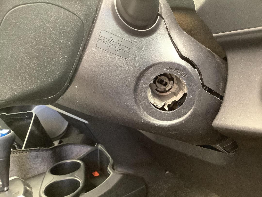 Photo '12' of Toyota Aqua Photo '12' of Toyota Aqua