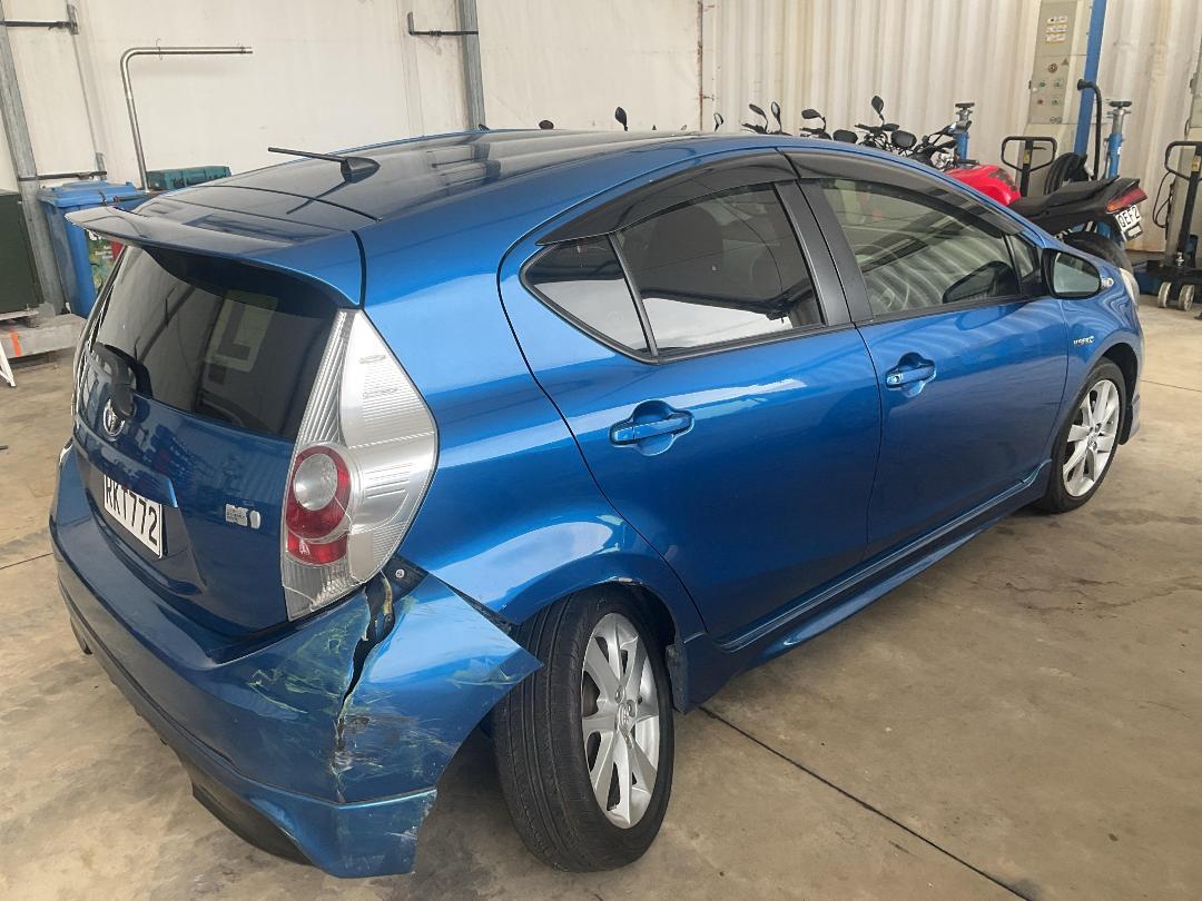 Photo '6' of Toyota Aqua Photo '6' of Toyota Aqua