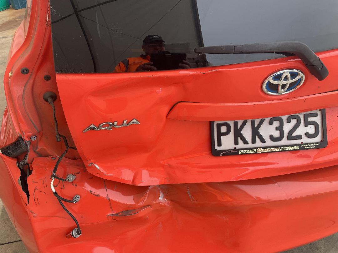 Photo '18' of Toyota Aqua Hybrid Photo '18' of Toyota Aqua Hybrid