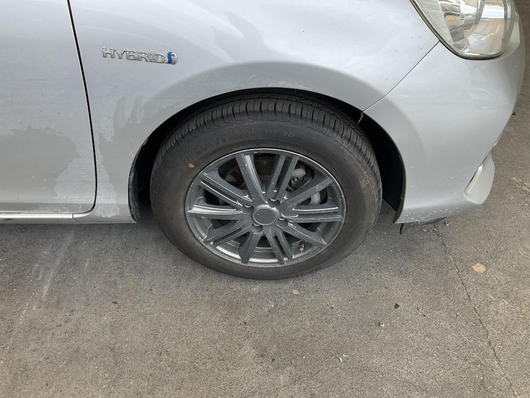 Photo '2' of Toyota Aqua Photo '2' of Toyota Aqua