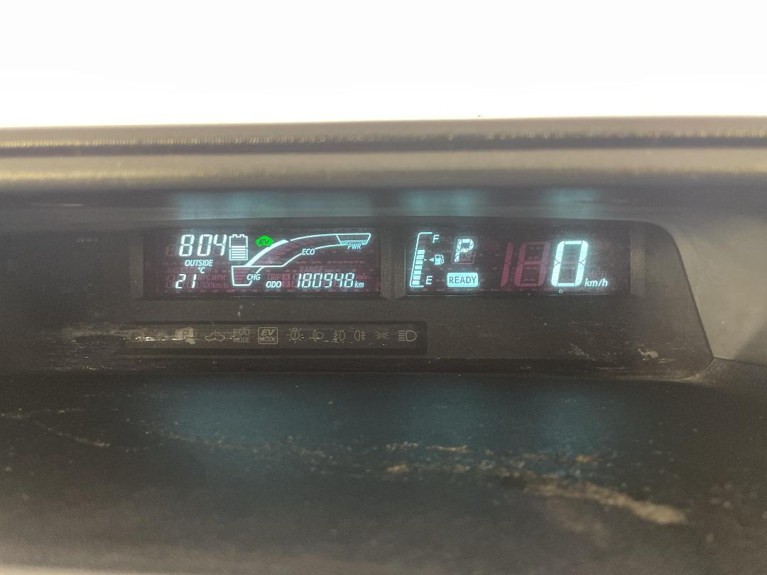 Photo '21' of Toyota Aqua