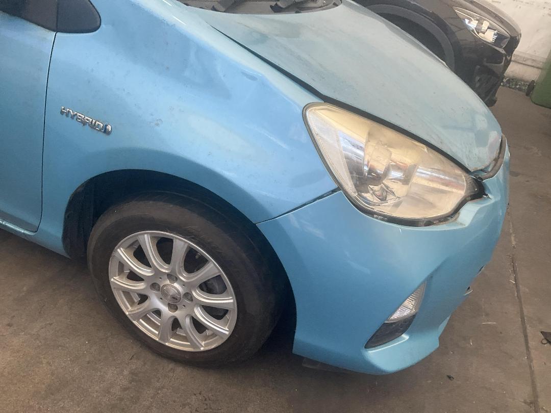 Photo '2' of Toyota Aqua Hybrid Photo '2' of Toyota Aqua Hybrid