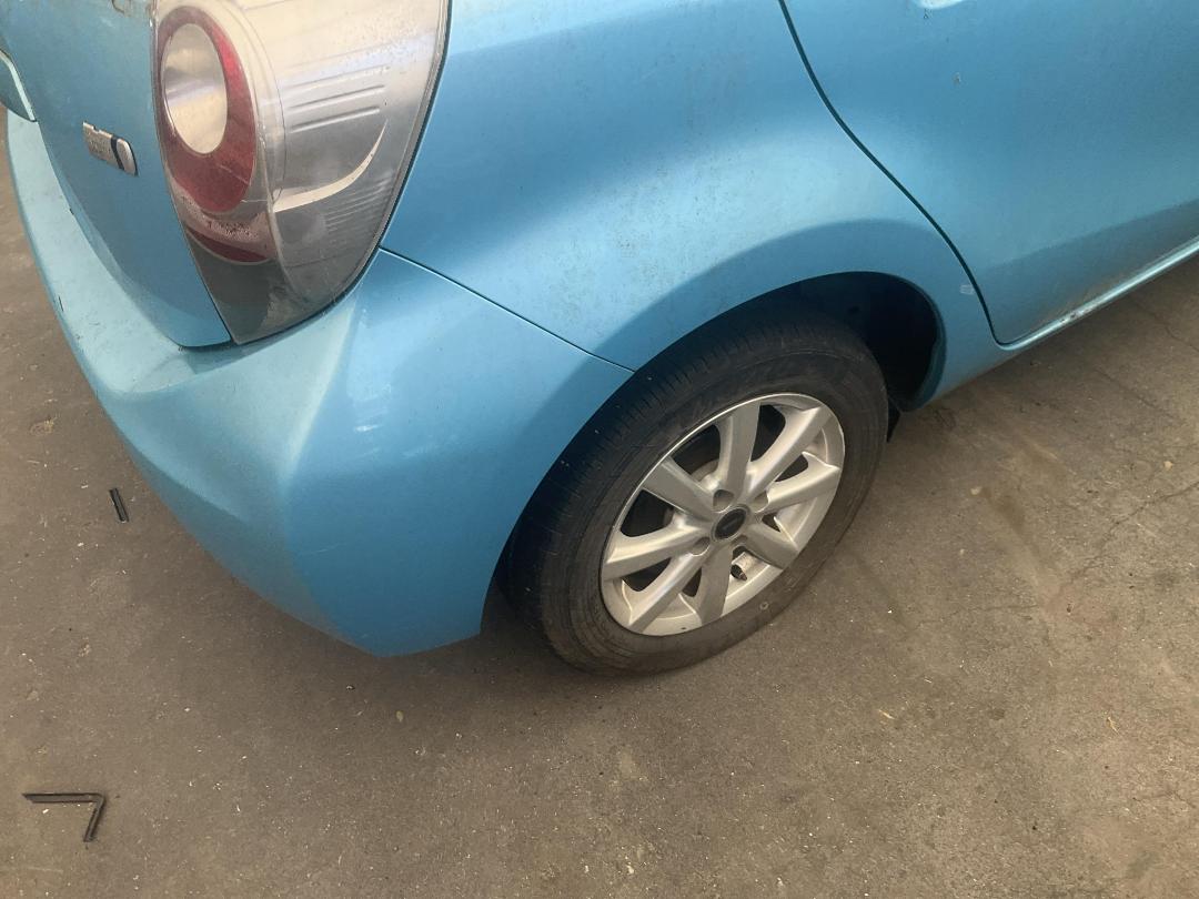 Photo '15' of Toyota Aqua Hybrid Photo '15' of Toyota Aqua Hybrid