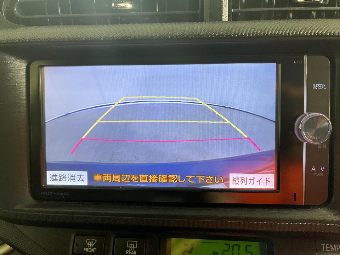 Photo '23' of Toyota Aqua