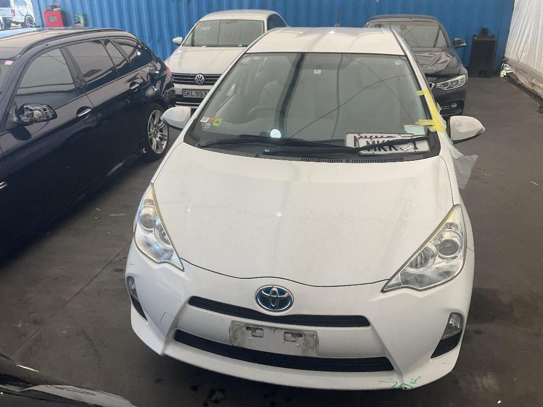 Photo '5' of Toyota Aqua Hybrid Photo '5' of Toyota Aqua Hybrid