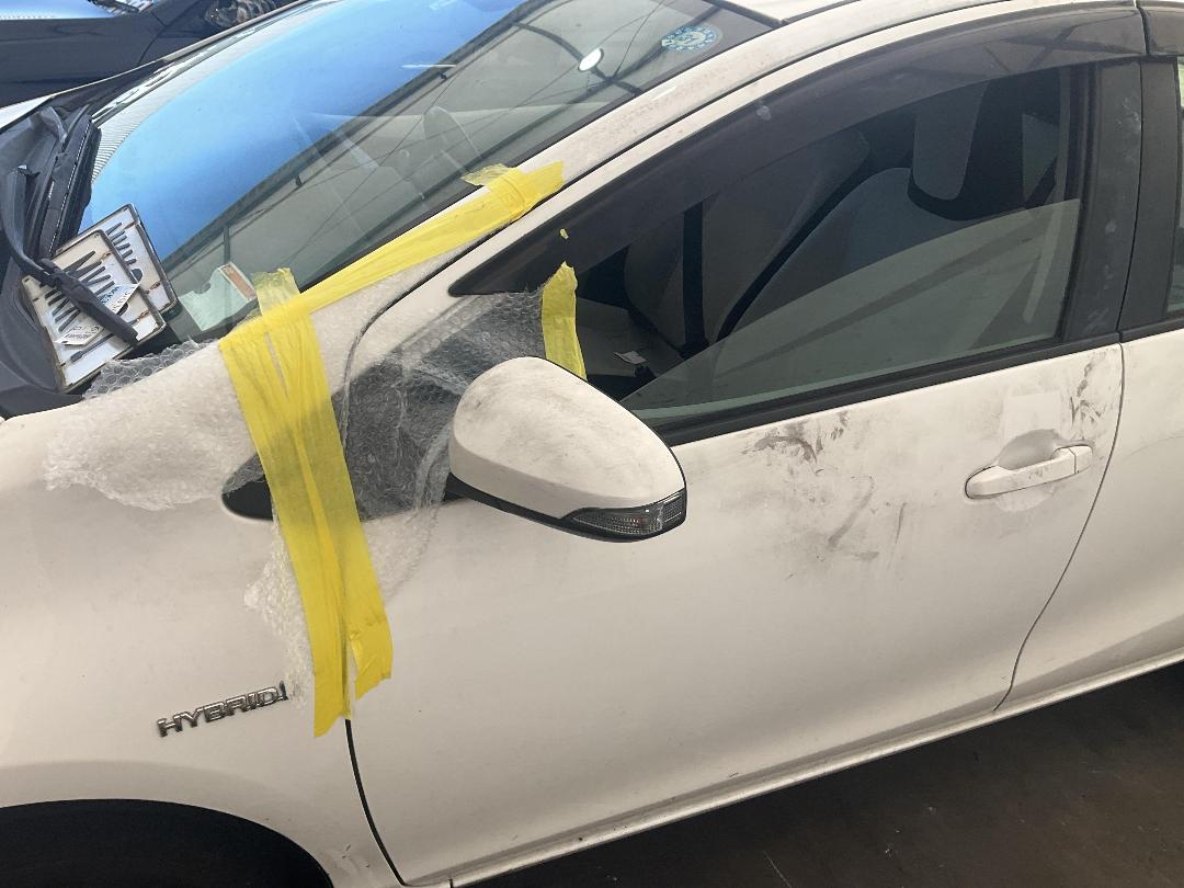 Photo '8' of Toyota Aqua Hybrid Photo '8' of Toyota Aqua Hybrid