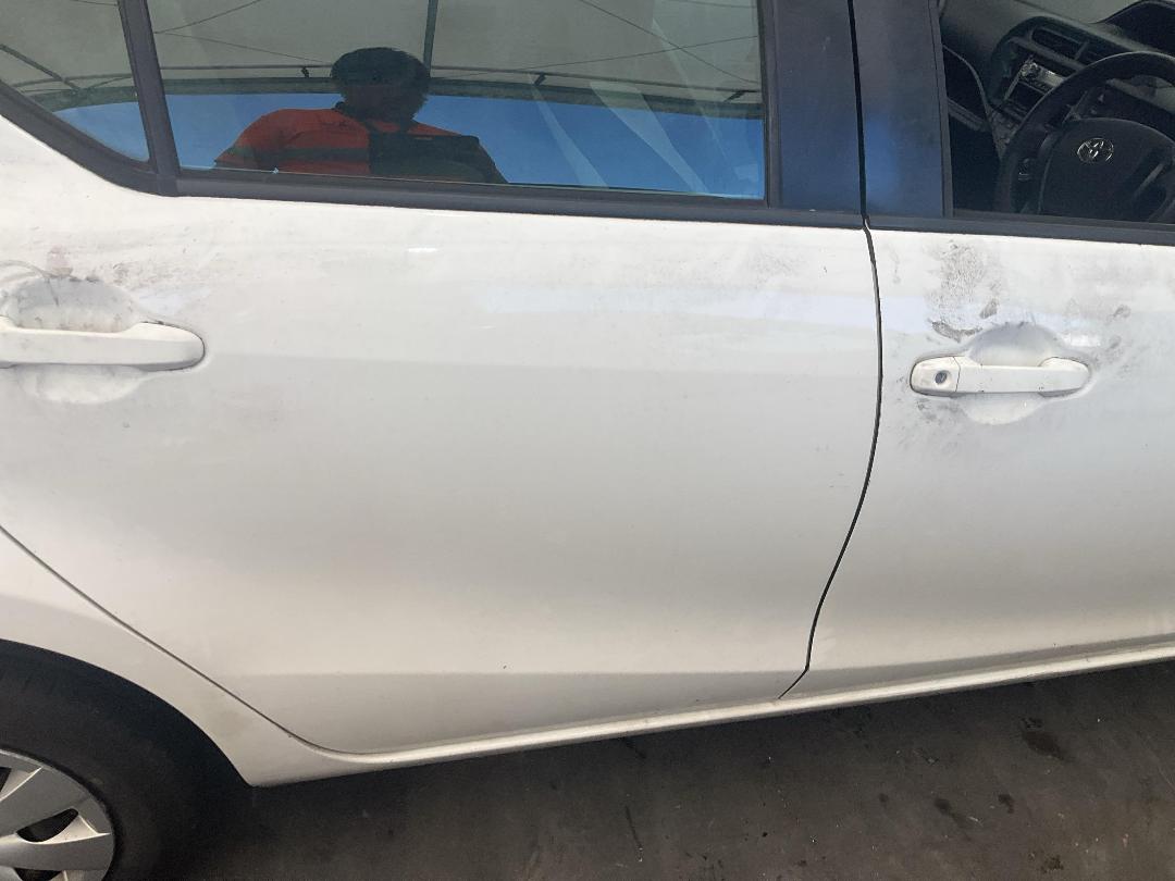 Photo '15' of Toyota Aqua Hybrid Photo '15' of Toyota Aqua Hybrid