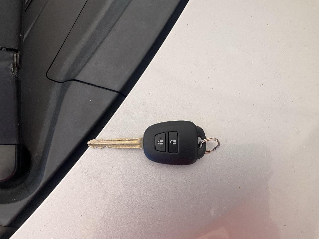 Photo '7' of Toyota Aqua Hybrid Photo '7' of Toyota Aqua Hybrid