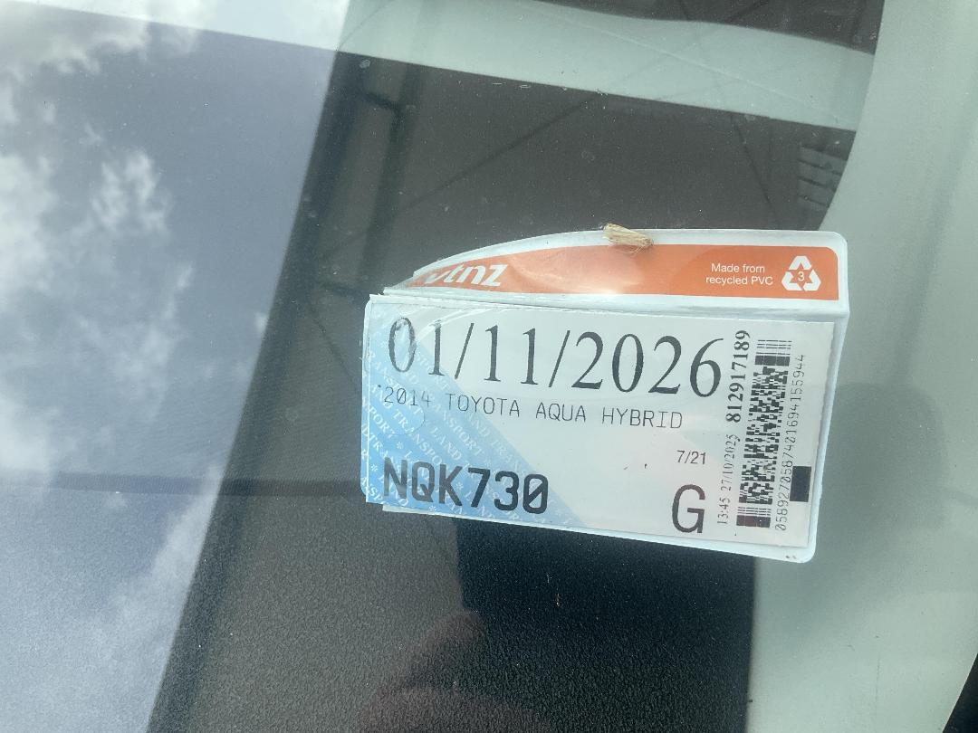 Photo '14' of Toyota Aqua Photo '14' of Toyota Aqua