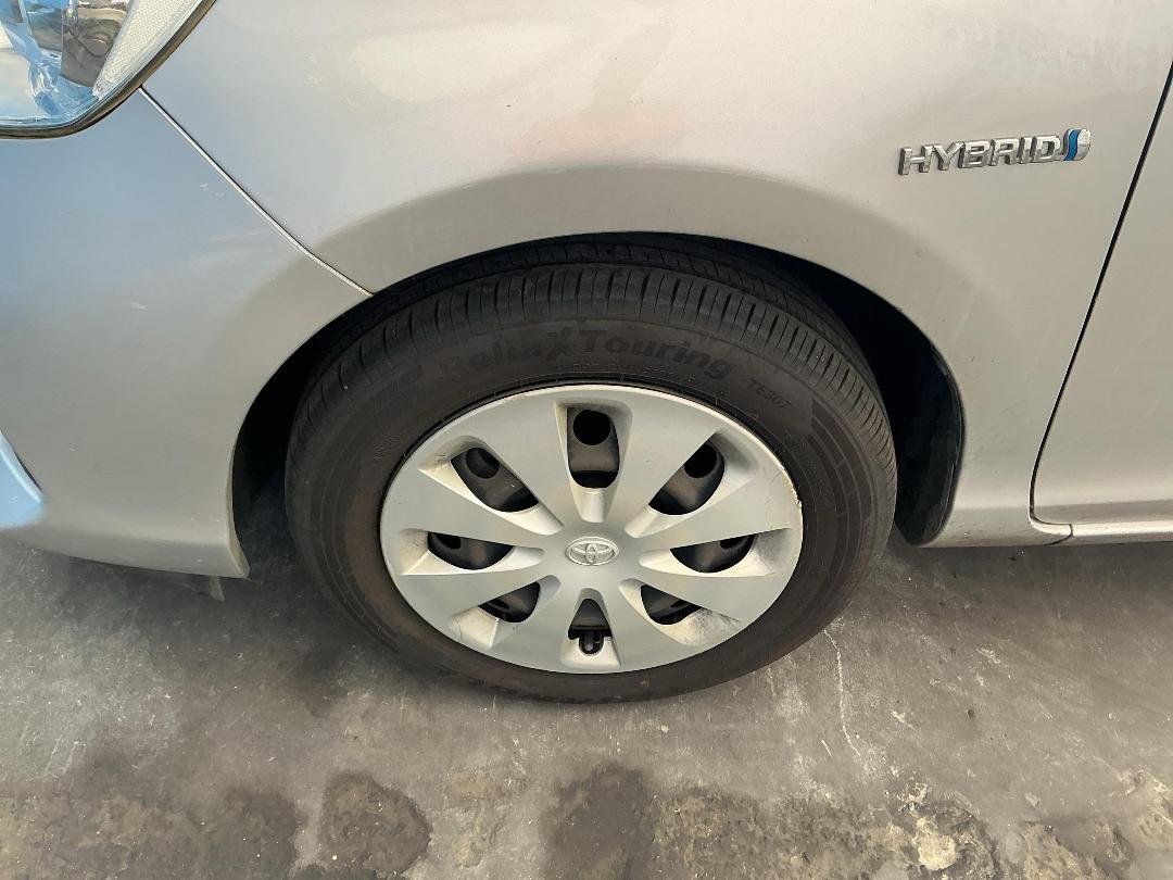 Photo '6' of Toyota Aqua Photo '6' of Toyota Aqua