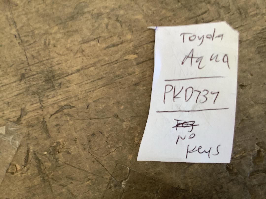 Photo '21' of Toyota Aqua Photo '21' of Toyota Aqua