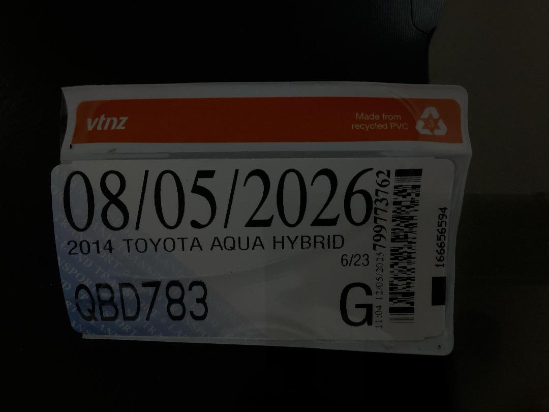 Photo '24' of Toyota Aqua