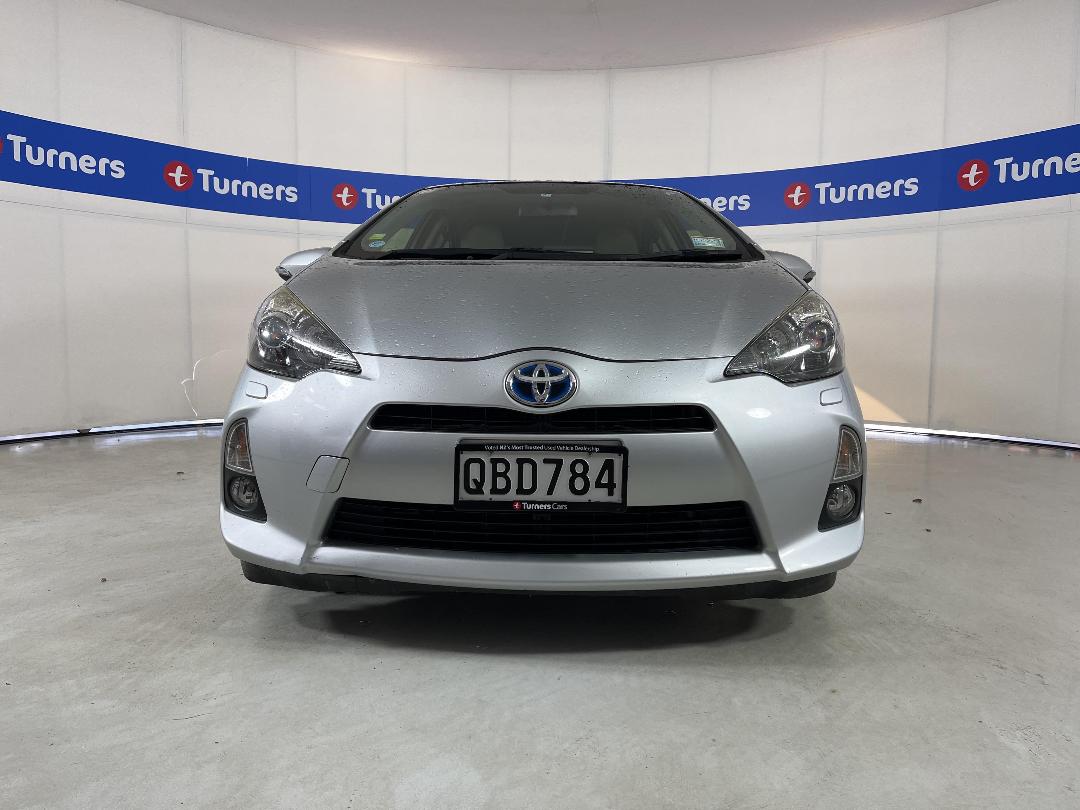 Photo '2' of Toyota Aqua