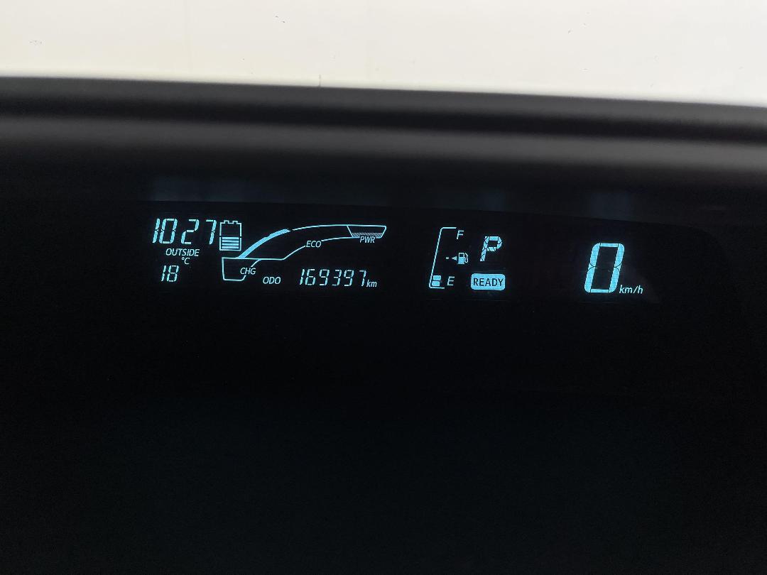 Photo '21' of Toyota Aqua