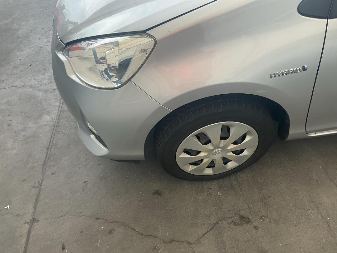 Photo '7' of Toyota Aqua Hybrid