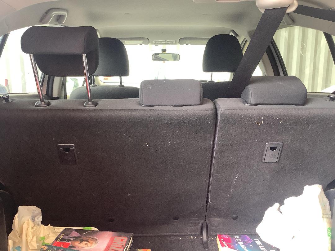 Photo '8' of Toyota Aqua