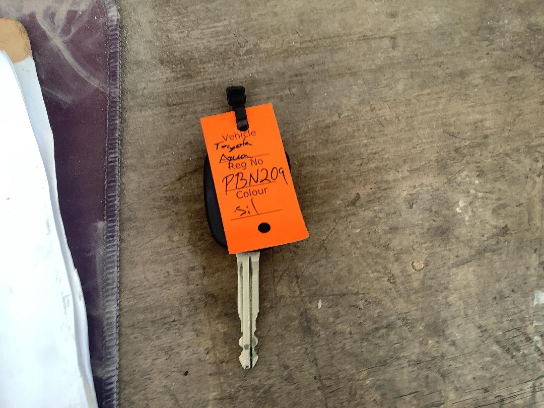 Photo '21' of Toyota Aqua