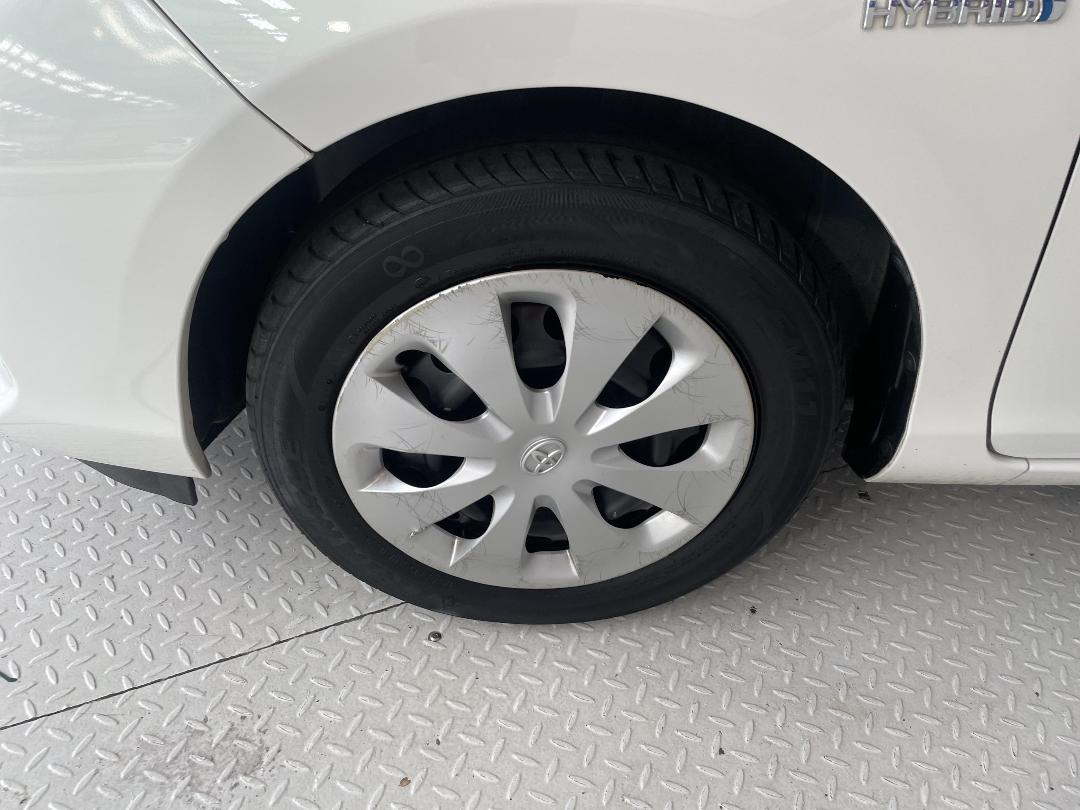 Photo '10' of Toyota Aqua