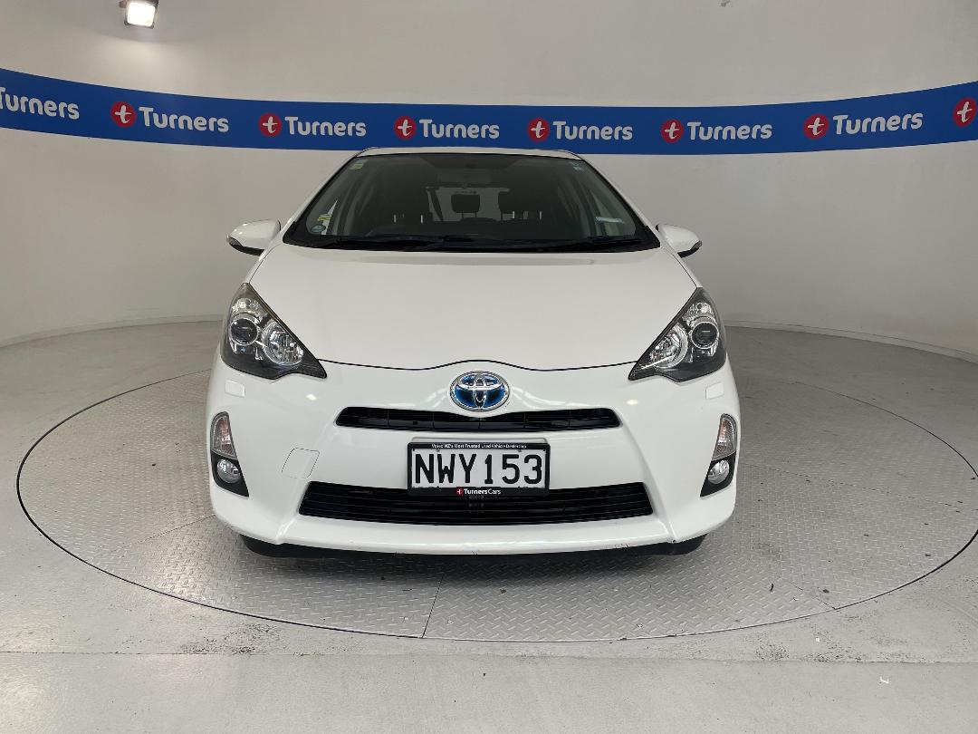 Photo '2' of Toyota Aqua