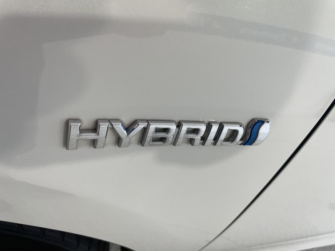 Photo '34' of Toyota Aqua