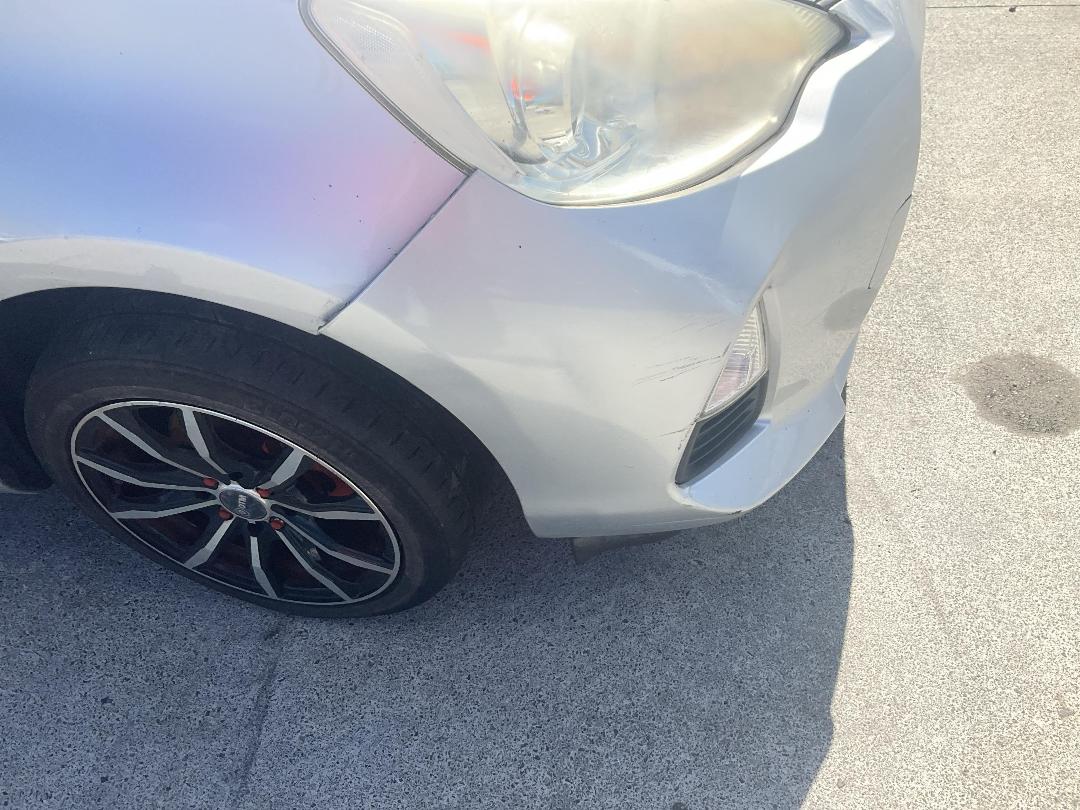 Photo '3' of Toyota Aqua