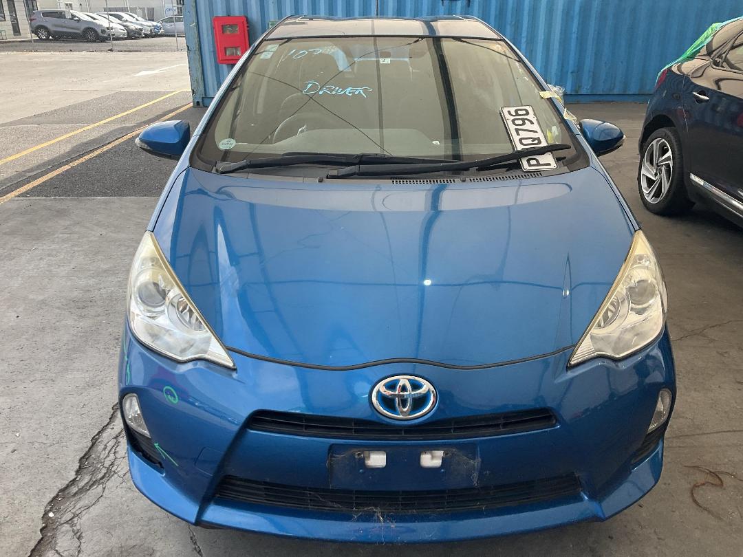 Photo '2' of Toyota Aqua