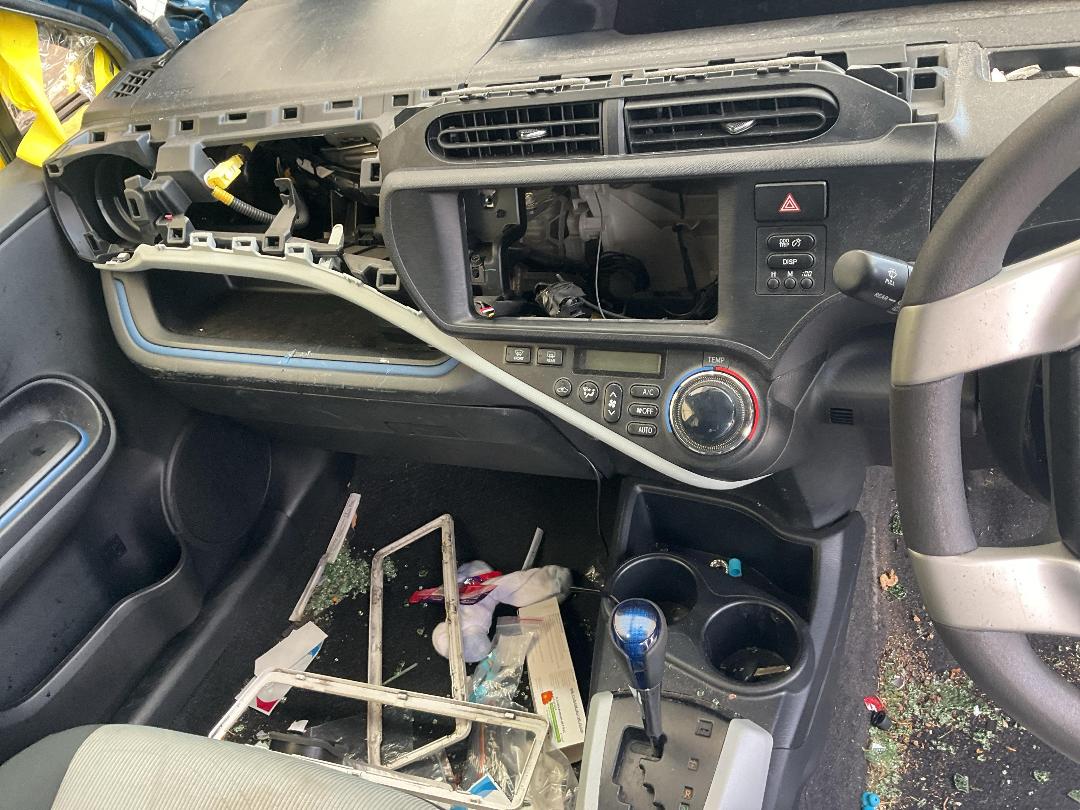 Photo '9' of Toyota Aqua